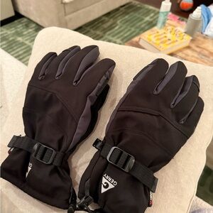 Gerry Weber Black and Gray Ski Gloves